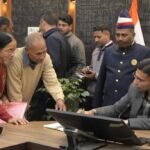 विधवा सुनिता को रायफल फंड से आर्थिक सहायता; विधवा पेंशन मौके पर ही स्वीकृत