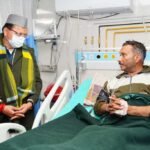 देर रात दून मेडिकल कॉलेज चिकित्सालय पहुंचे मुख्यमंत्री, व्यवस्थाओं का लिया जायजा