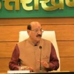 रोड़ कटिंग शर्तों मानकों के उल्लंघन पर विधिक एक्शन तय; प्रभारी मंत्री ने समीक्षा बैठक में दिए निर्देश