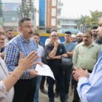 एलपीजी गैस की कालाबाजारी पर जिला प्रशासन सख्त, गैस एजेंसियों का औचक निरीक्षण