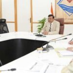 मुख्य सचिव ने ली महत्वपूर्ण बैठक, जिलाधिकारियो से ली एलपीजी घरेलू एवं व्यवसायिक सिलेंडरों की उपलब्धता की रिपोर्ट