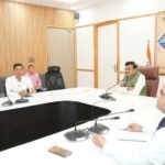 मुख्य सचिव ने सिंचाई विभाग को नदियों की डेजिंग/माइनिंग की एसओपी शीघ्र जारी करने के निर्देश दिए