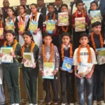 स्कूलों में धूमधाम से मनाया गया प्रवेशोत्सव, 67815 नये छात्रों ने लिया दाखिला