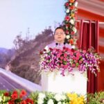 चिर परिचित अंदाज में फिर प्रकट किया उत्तराखंड प्रेम , एक्सप्रेस-वे के उद्घाटन कार्यक्रम में प्रधानमंत्री मोदी का जबरदस्त लोकल