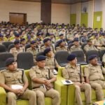 विधानसभा के वर्ष 2026 के विशेष सत्र को लेकर पुलिस महानिरीक्षक, गढ़वाल परिक्षेत्र एवं एसएसपी देहरादून द्वारा ड्यूटी में नियुक्त पुलिस बल को किया ब्रीफ