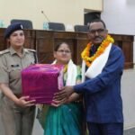 माह मई में सेवानिवृत्त होने वाले पुलिस कर्मियों के लिये किया गया विदाई समारोह का आयोजन