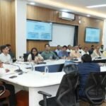 मुख्य सचिव आनंद बर्द्धन की अध्यक्षता में सोमवार को सचिवालय में व्यय वित्त समिति की बैठक संपन्न