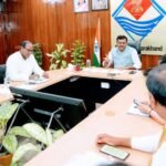मुख्य सचिव ने आयुष मंत्रालय के सचिव से की मुलाकात, उत्तराखण्ड में अखिल भारतीय आयुर्वेद संस्थान (AIIA) की स्थापना का रखा मजबूत पक्ष