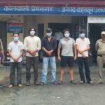 सार्वजनिक स्थान पर हुड़दंग करने वालो को दून पुलिस ने पढ़ाया कानून का पाठ
