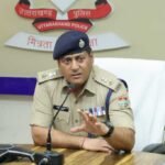 शिक्षण संस्थानों में अध्धयनरत बाहरी छात्रों की पृष्ठभूमि की जांच के साथ साथ उनकी गतिविधियों पर सतर्क दृष्टि रखने के दिये निर्देश