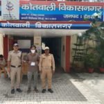 मादक पदार्थों की तस्करी में लिप्त शातिर नशा तस्कर आया दून पुलिस की गिरफ्त में।