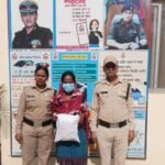 अवैध मादक पदार्थो के साथ 01 महिला नशा तस्कर आयी दून पुलिस की गिरफ्त में